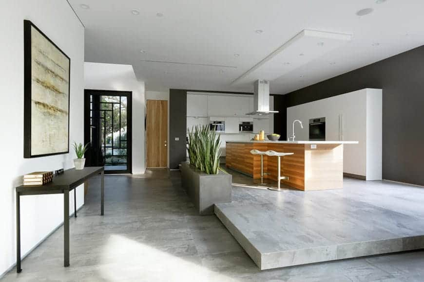 Asian Style kitchen with minimalism and balance.
Source: source - homestratosphere.com/wp-content/uploads/2019/07/asian-style-kitchen-October302019-19-min