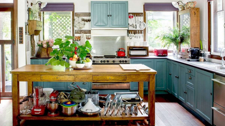 20 Kitchen Styles to Inspire Your Next Remodel | Fast Cabinet Doors