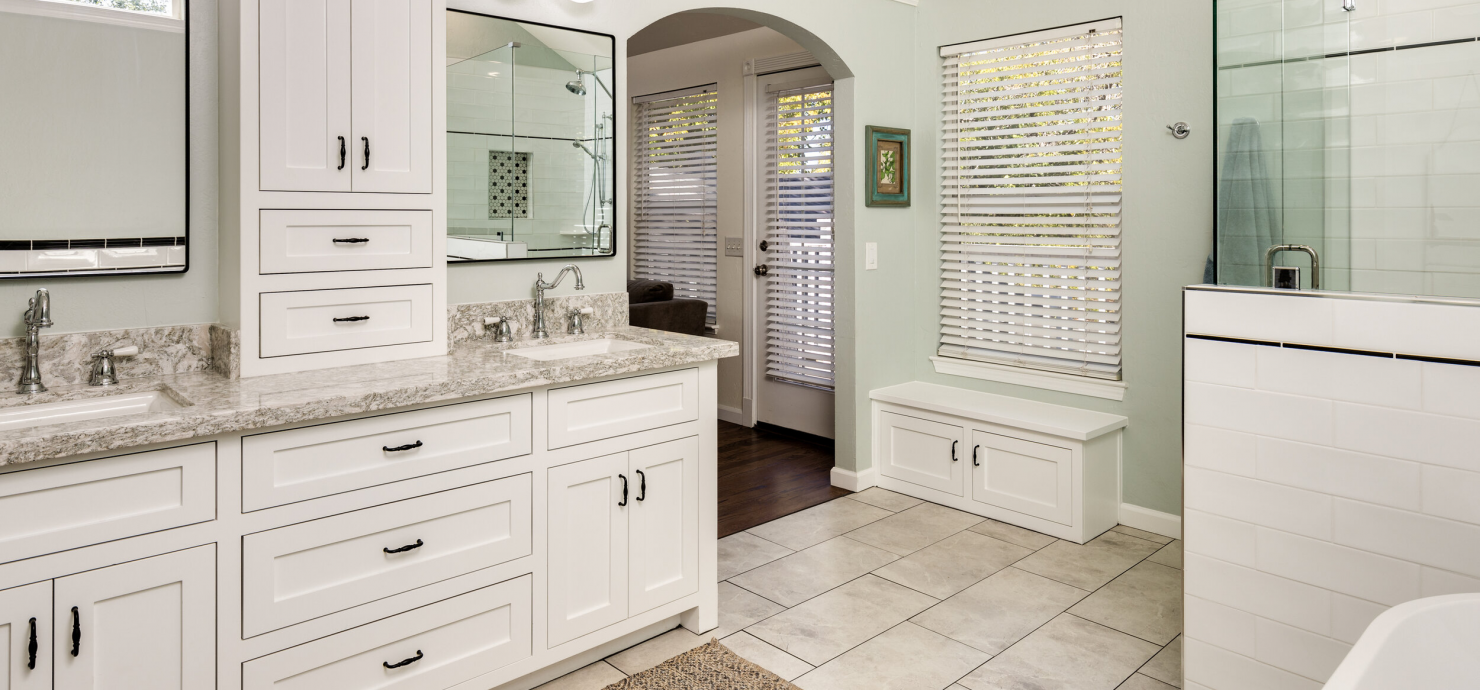 farmhouse bathroom 2