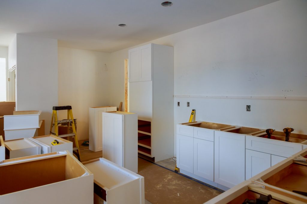 Kitchen remodel beautiful kitchen furniture the drawer in cabinet.